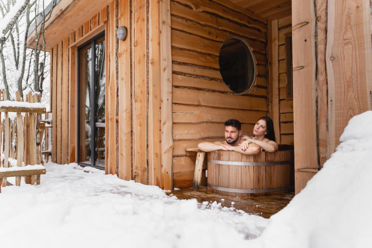 La Cabane Ofuro Βίλα Celles  Εξωτερικό φωτογραφία