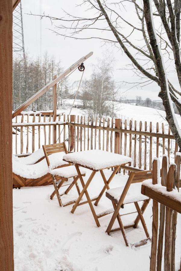 La Cabane Ofuro Βίλα Celles  Εξωτερικό φωτογραφία